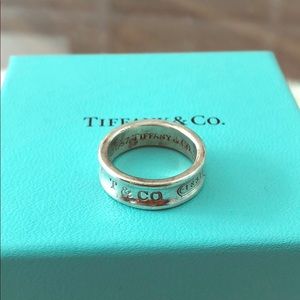 Tiffany & Co vintage band